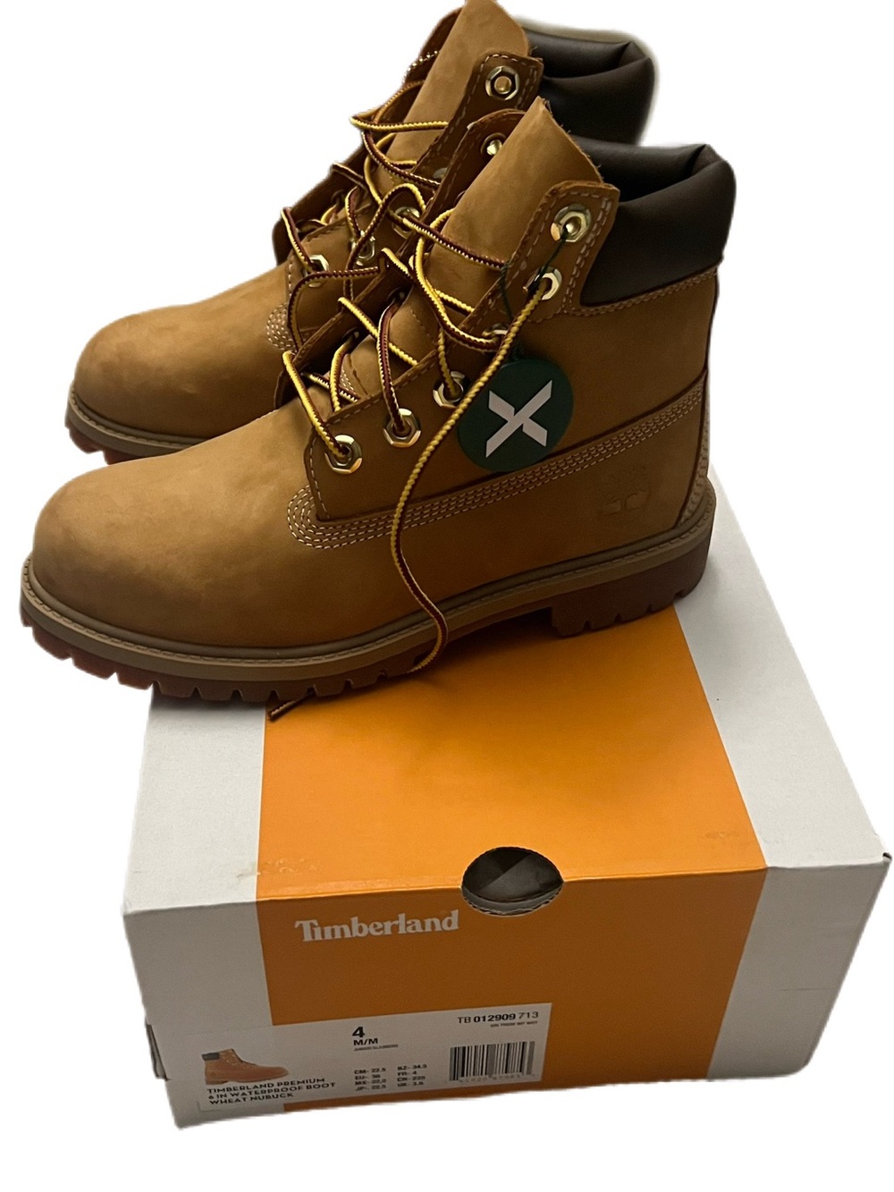 New in Box TIMBERLAND PREMIUM 6 IN WATERPROOF BOOT WHEAT NUBUCK 4 Youth